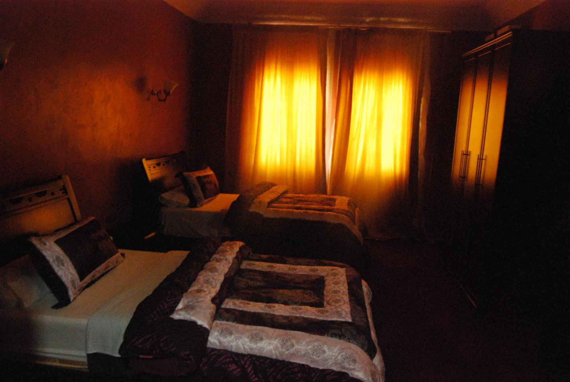 Hotel Taddart Midelt Buitenkant foto