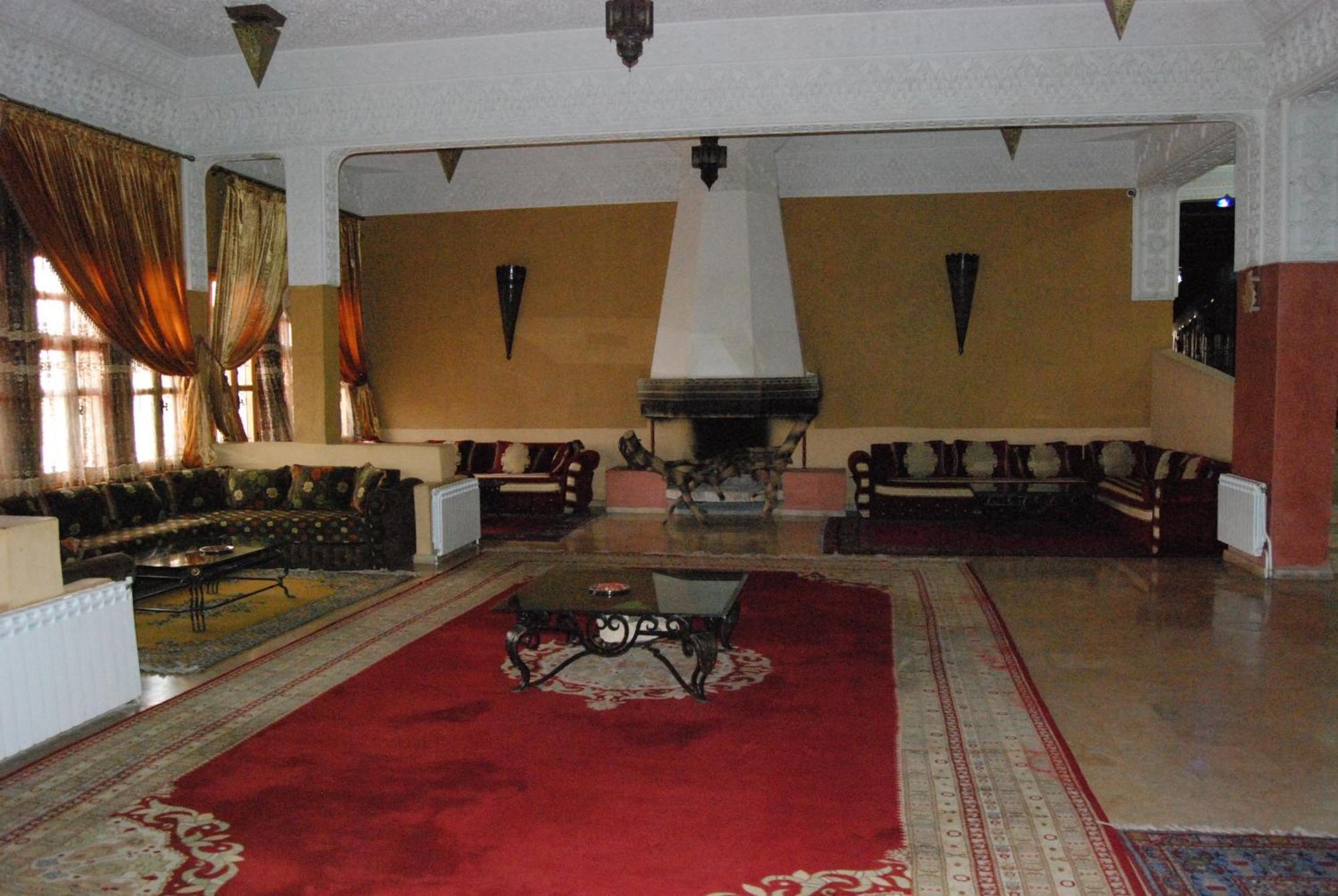 Hotel Taddart Midelt Buitenkant foto